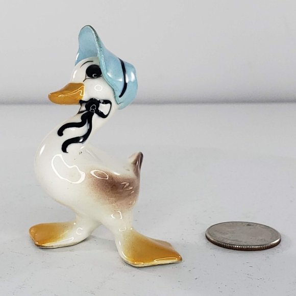 Freeman McFarlin Mama Duck Mother Goose Bonnet Miniature Figurine - Picture 2 of 7